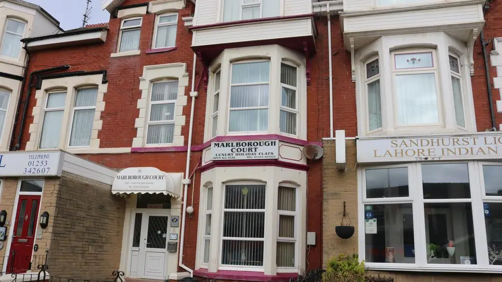 Marlborough Court Holiday Apartments Blackpool